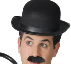 Bombetta di feltro nero