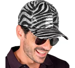 Cappellino con stampa animalier zebrata e paillettes