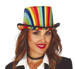 Cappello di stoffa multicolore