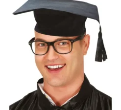 Cappuccio graduato di stoffa