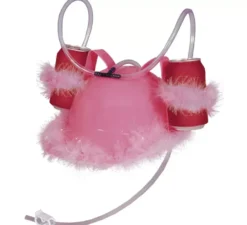 Casco in piume rosa con bevande