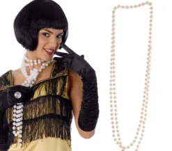 Collana di perle per vari costumi
