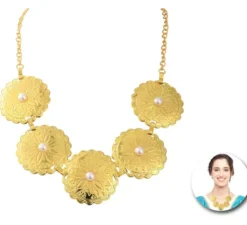 Collana romana di fiori dorati