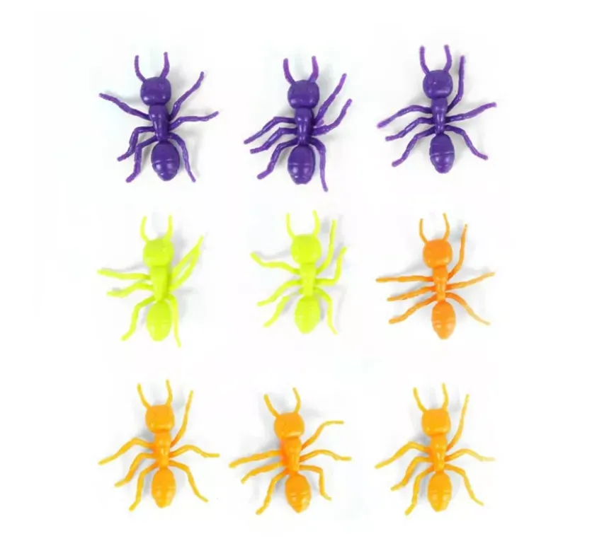 Confezione da 9 formiche multicolori decorative
