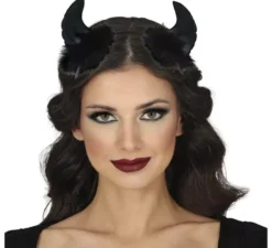 Corna di demone nero con boa