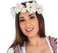 Corona di fiori bianchi