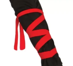 Costume da ninja nero per una donna