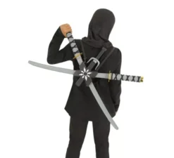 Kit Zaino Ninja per Bambini: 2 Spade da 72 cm, 2 Pugnali e Stella
