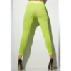 Leggings al neon verdi o fluorescenti