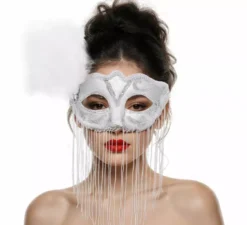 Maschera veneziana bianca con frangia