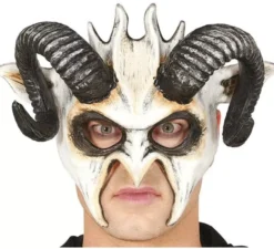 Mezza maschera di capra con corna