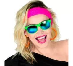 Orecchini a cerchio in vari colori neon
