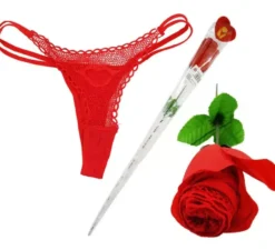 Rosa con perizoma rosso