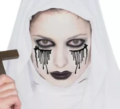 Trucco da suora scura