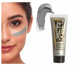 Tubo da 20 ml. Di trucco crema in vari colori.